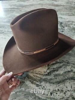 Resistol 4X Beaver Cowboy Hat Size 7 Chocolate SHARP