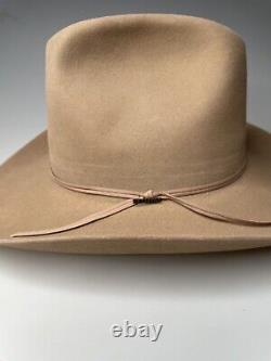 Resistol Cowboy Hat 7 -3/8 L B1 Alamo Tan 4X Beaver