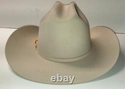 Serratelli Entre 3 beaver cowboy hat with hard plastic case