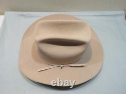 Stetson 4X Beaver Cowboy Hat Size 7 1/4 withBox (taped up), Appears Barely Worn