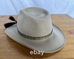 Stetson 4x beaver 7 1/8 silverbelly with snakeskin hat band