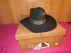 VTG John B. Stetson Co. 4X Beaver Cowboy Hat Black XXXX With a couple Lapel Pins