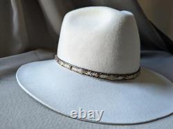 Vintage 7-3/8 cowboy hat MILLER HATS silver gray 8X BEAVER fur felt