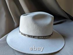 Vintage 7-3/8 cowboy hat MILLER HATS silver gray 8X BEAVER fur felt