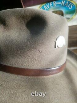 Vintage Beaver brand Cowboy Hat with box. Size 6 7/8. 100% Genuine fur