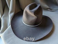 Vintage RESISTOL brown 7 cowboy hat BEAVER 4X fur felt WESTERN xxxx