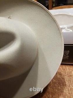 Vintage Stetson Open Road 7 1/8 Hat 4X Beaver Silver Belly with Orig Box, Sand